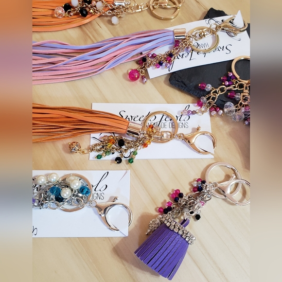 Fashion Tassel Keychains Purse Jewelry Handmade Bulk Price 6 Pieces - Picture 3 of 11